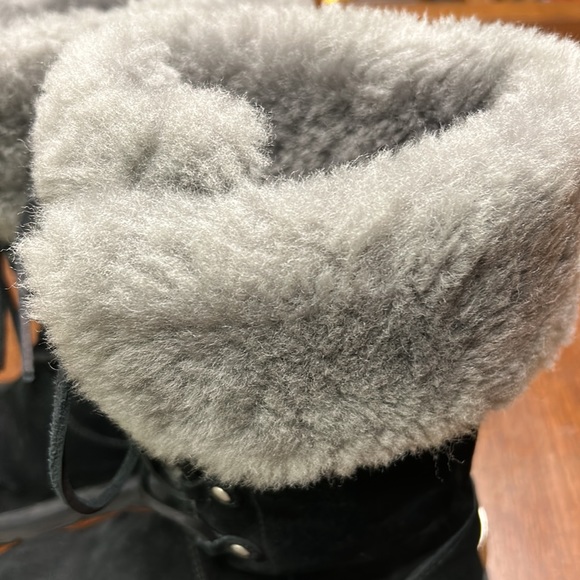 Ugg winter boots - Picture 2 of 14
